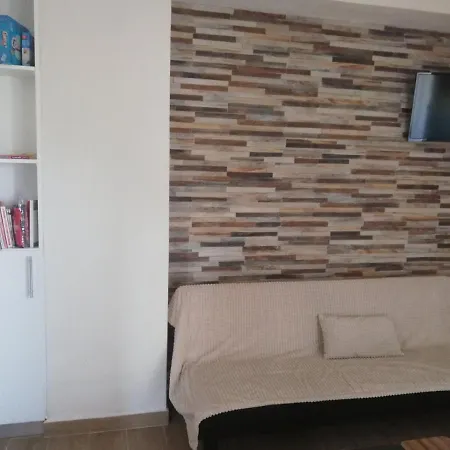 Διαμέρισμα Stbs Luxury,