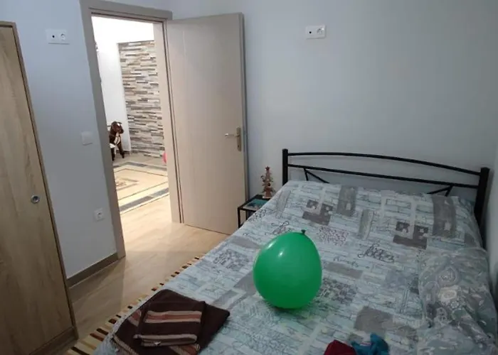 Stbs Luxury, Néa Fókaia