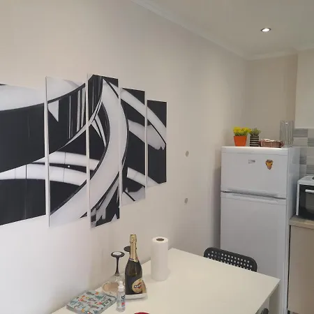 Stbs Luxury, Apartment *